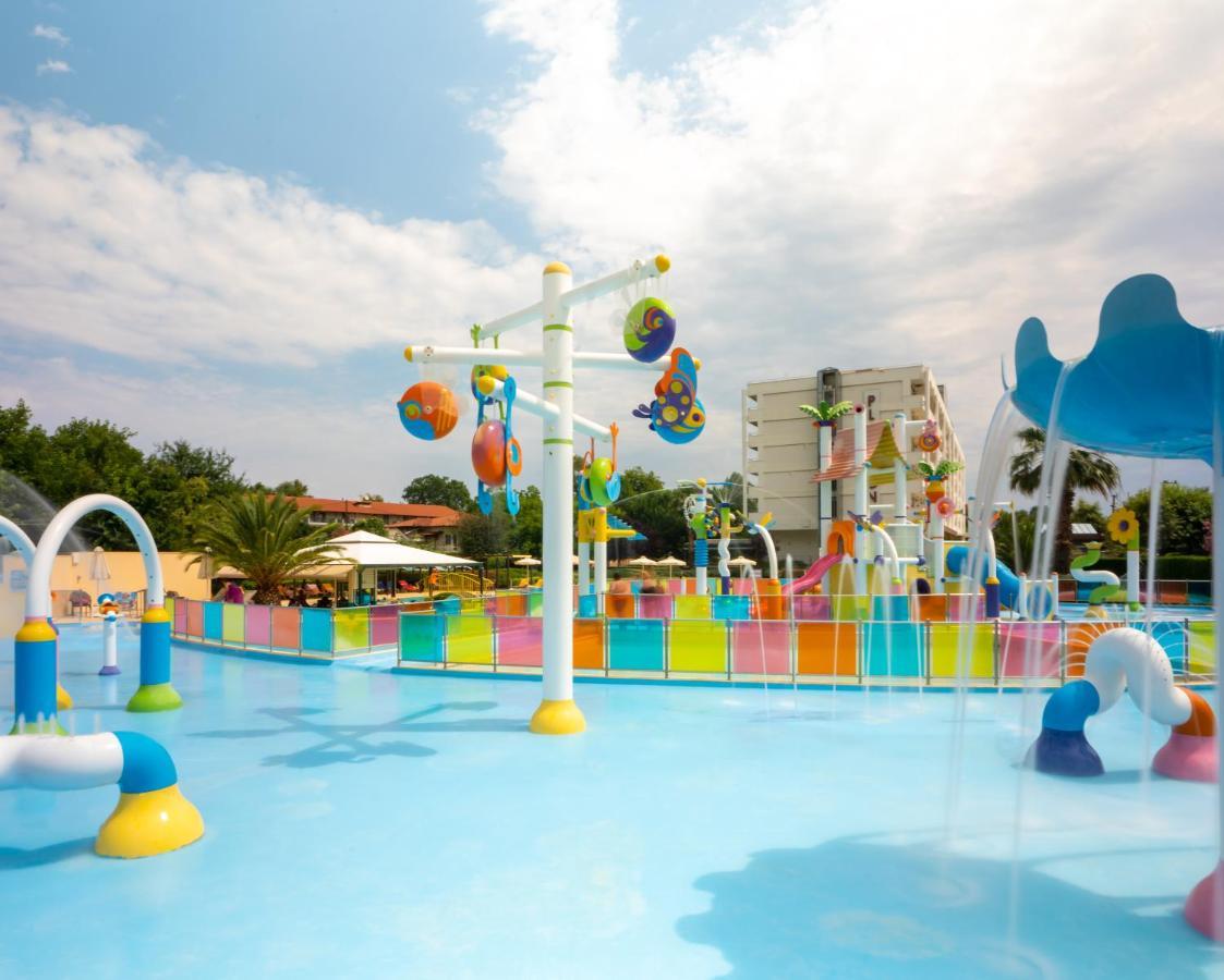 Cronwell Platamon Resort All-Inclusive 外观 照片
