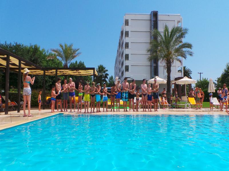 Cronwell Platamon Resort All-Inclusive 外观 照片