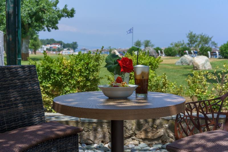 Cronwell Platamon Resort All-Inclusive 外观 照片