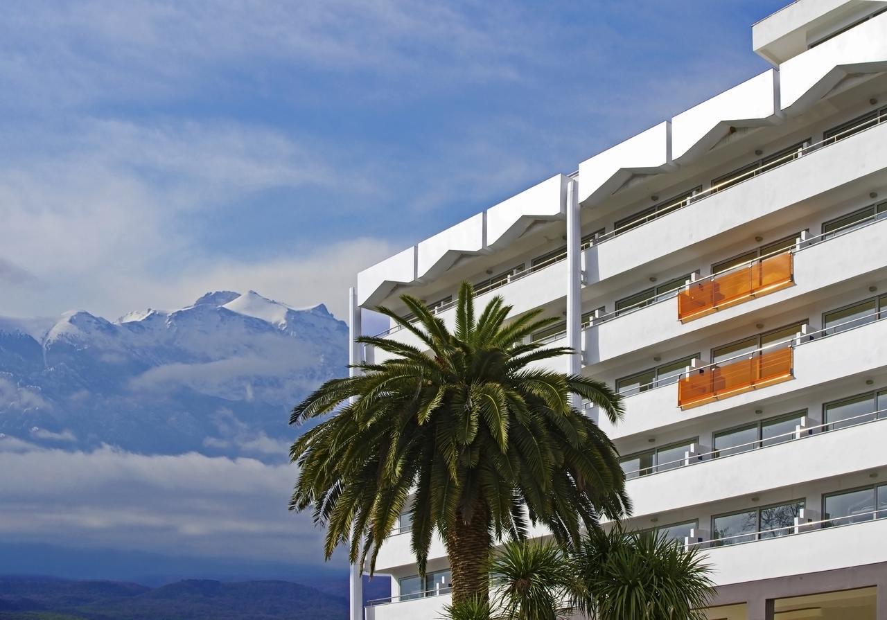 Cronwell Platamon Resort All-Inclusive 外观 照片