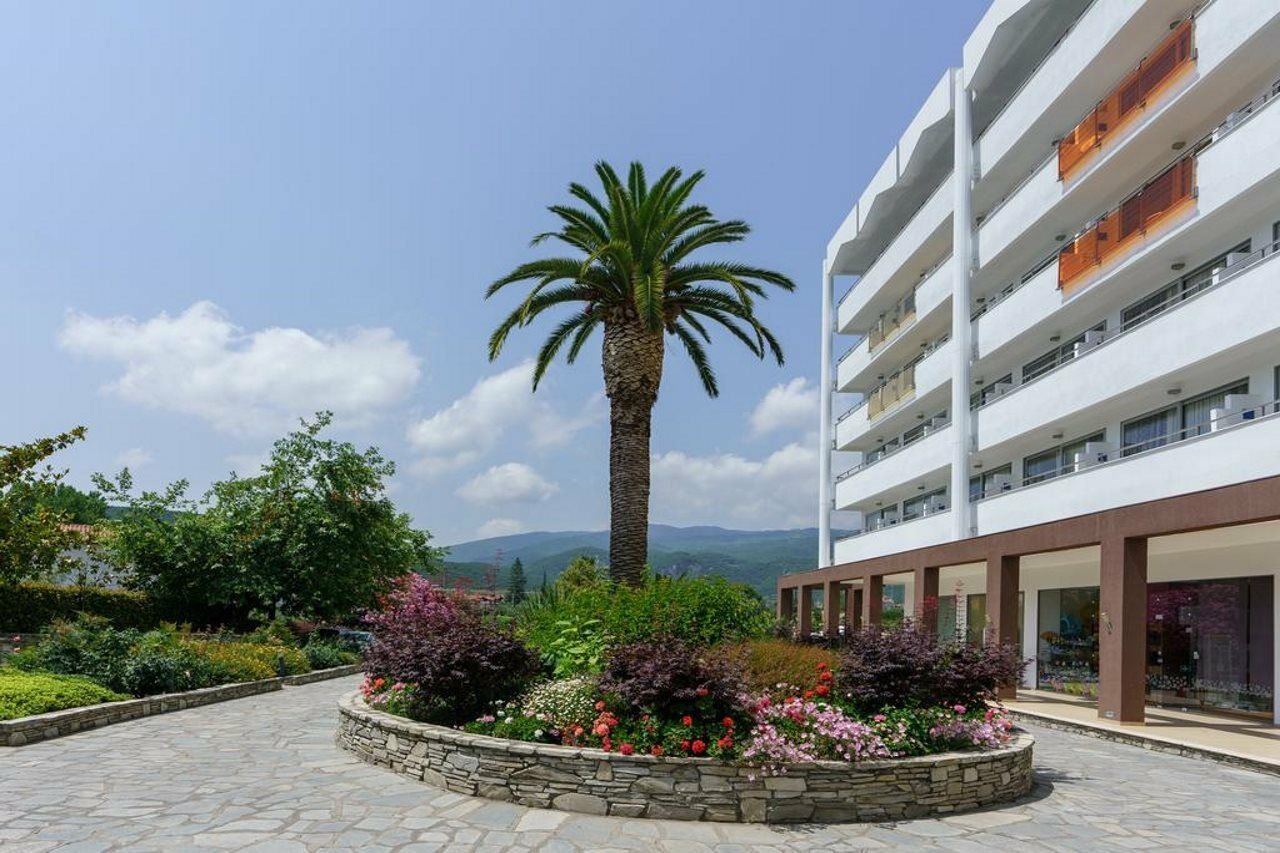 Cronwell Platamon Resort All-Inclusive 外观 照片